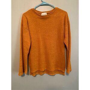 Cotton Rye Outfitters Long Sleeve Crew Neck Bell Sleeve Sweater Size Large